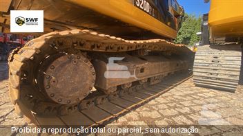 Escavadeira Caterpillar 320D2L