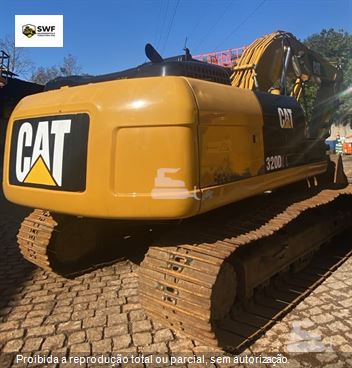 Escavadeira Caterpillar 320D2L