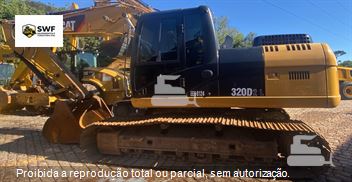 Escavadeira Caterpillar 320D2L
