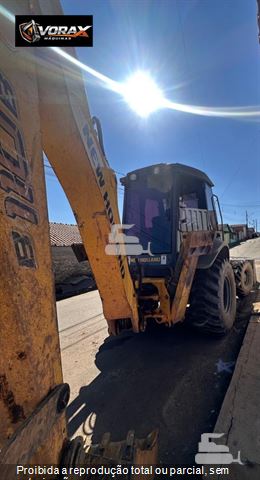 Retro Escavadeira New Holland B110B