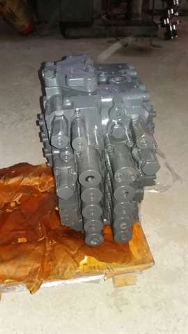 bombas hidraulicas e comandos hidraulicos case